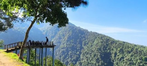 Rekomendasi Destinasi Wisata Kuningan. Foto: Info Nasional - compleatthought.com