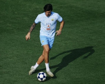 Sergio Castel diprediksi siap jalani debut saat menghadapi Ratchaburi di babak 16 besar ACL 2. Foto: Instagram Persib - compleatthought.com